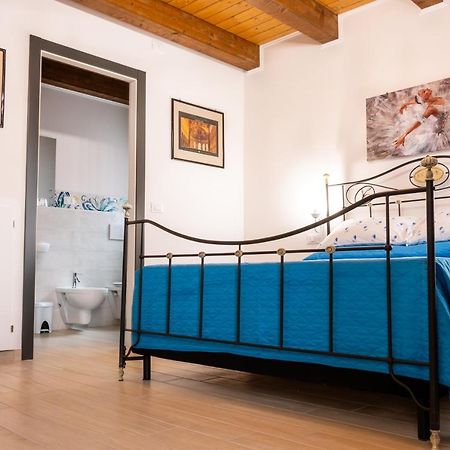 La Casa Di Santino Bed & Breakfast Comacchio Exterior foto