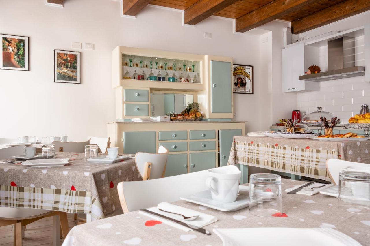 La Casa Di Santino Bed & Breakfast Comacchio Exterior foto