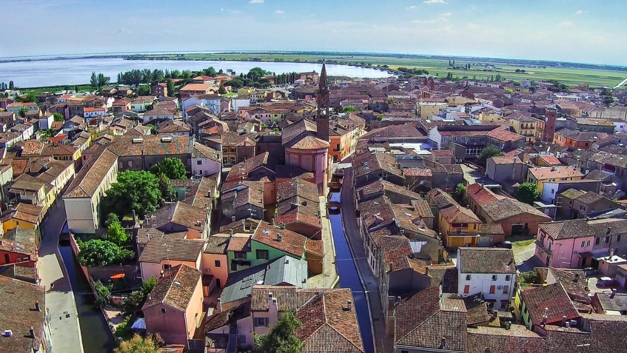 La Casa Di Santino Bed & Breakfast Comacchio Exterior foto